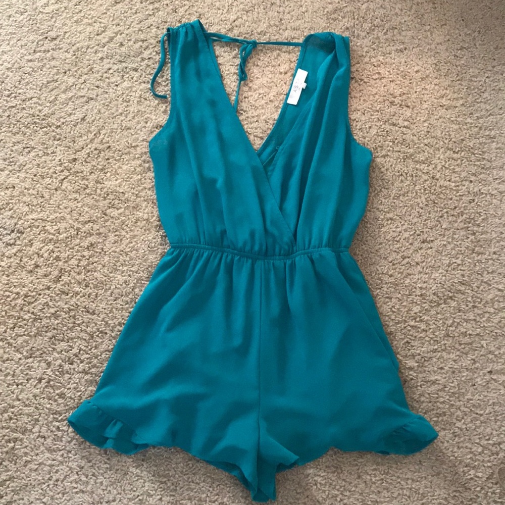 ASTR teal romper, size xs